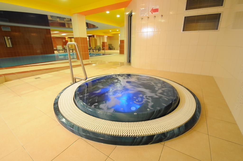 Wellness Resort Energetic Rožnov pod Radhoštěm Zewnętrze zdjęcie